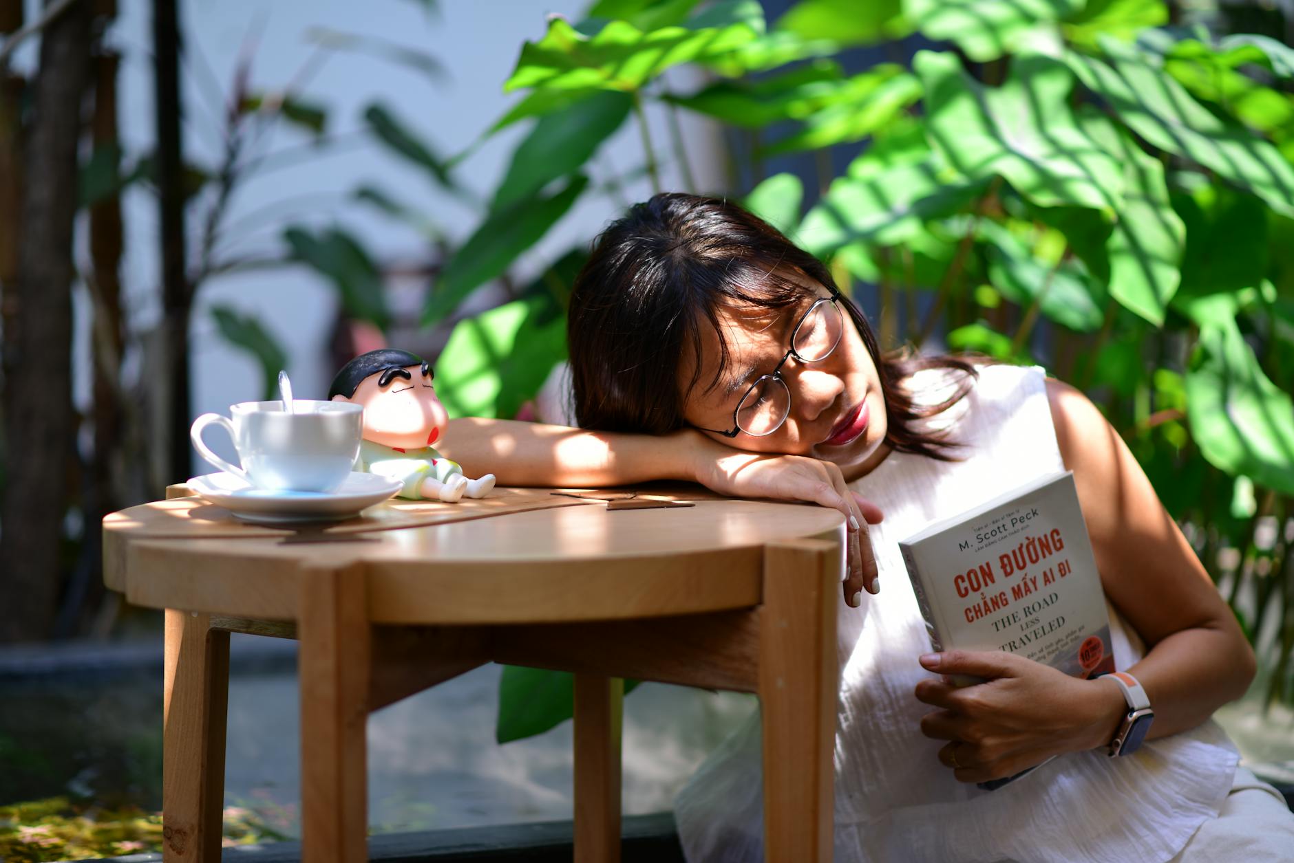 Minh họa hiện tượng nằm mơ chiêm bao khi ngủ